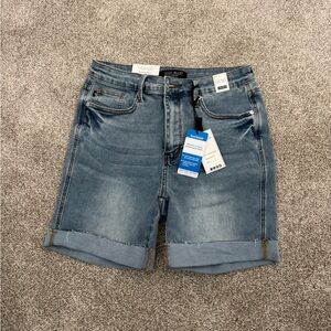 Judy Blue Women's Blue Jean Shorts